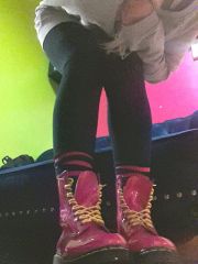 Pink-Balloon-Knot-Stompers