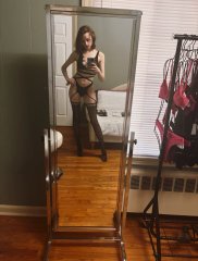 This set would look better on you