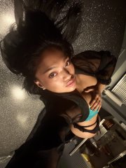 🦋